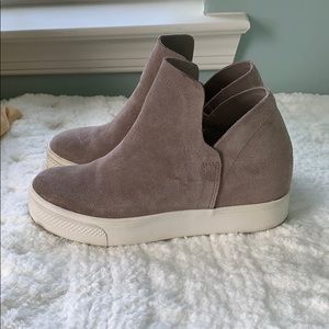 Steve Madden Wrangle